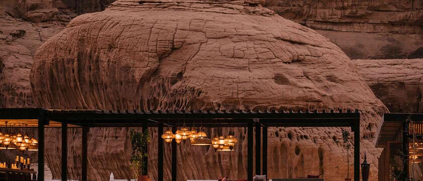 Habitas AlUla Laubengang