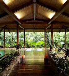 El Silencio Lodge and Spa Lobby