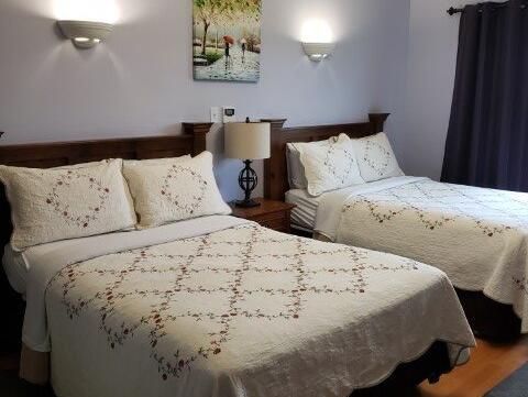 ANTIGONISH EVERGREEN INN