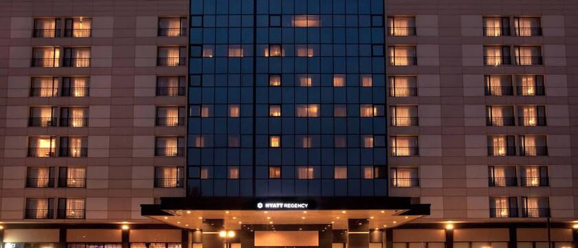 Hyatt Regency Bishkek Außenansicht