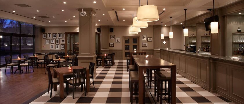 Hyatt Regency Bishkek Bar