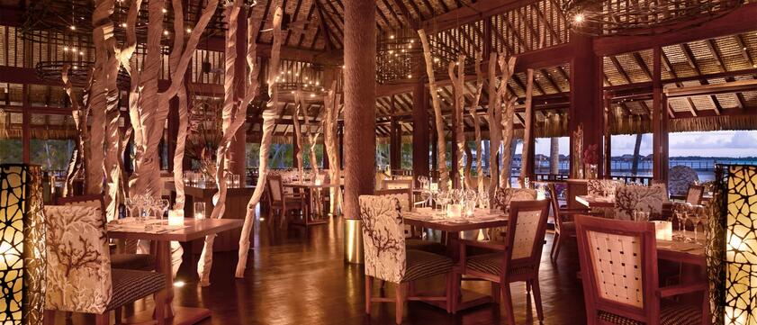 Four Seasons Resort Bora Bora Restaurant