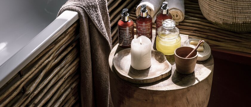 Sanctuary Gorilla Forest Camp Bad und Wellness