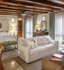 Casa San Agustin Suite