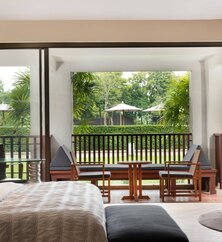 Le Méridien Chiang Rai Resort Großes Deluxe Zimmer mit Gartenterrasse