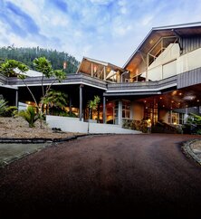 Grand Mercure Puka Park Resort Außenansicht