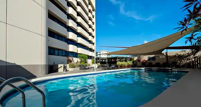 Hilton Darwin Pool