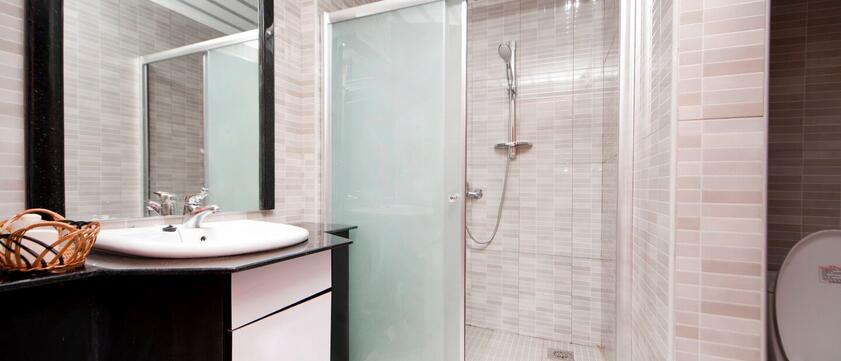 Protea Hotel Entebbe Badezimmer