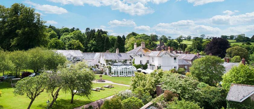 Summer Lodge Country House Hotel & Restaurant Ansicht