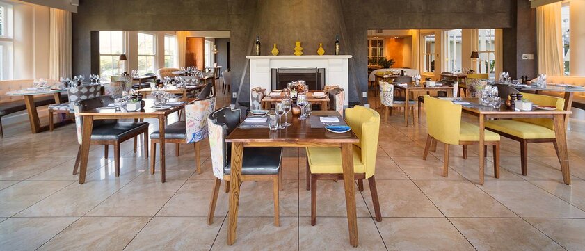 Mont Rochelle Hotel Restaurant