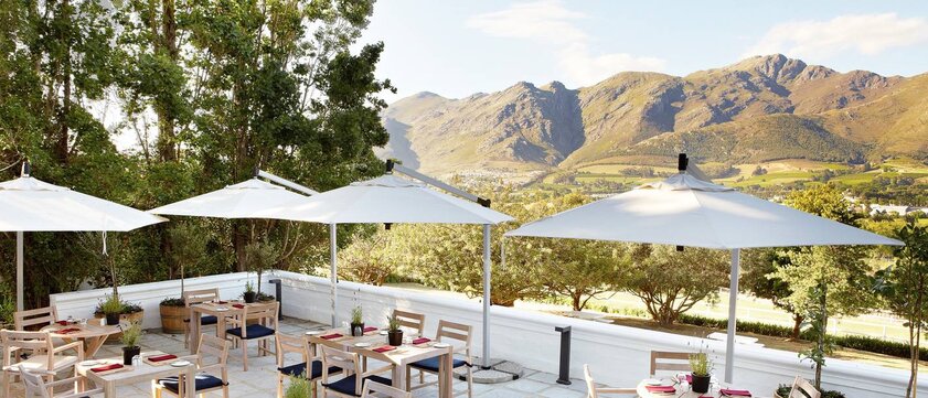 Mont Rochelle Hotel Terrasse mit Blick