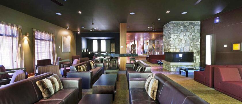 Te Waonui Forest Retreat Lounge