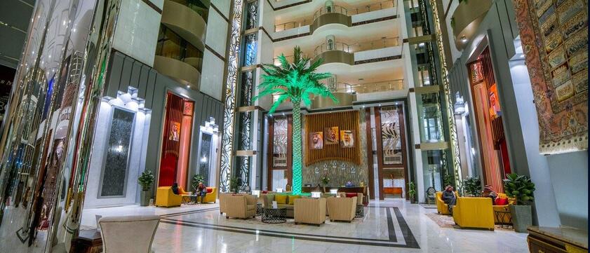 Holiday Villa Hail Lobby