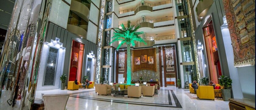 Holiday Villa Hail Lobby