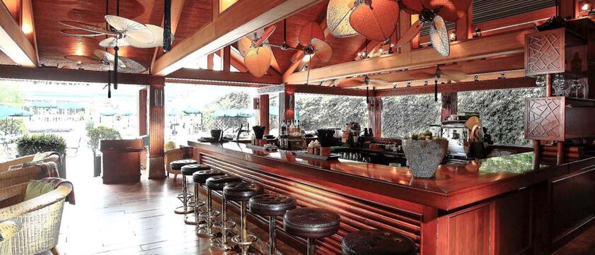 Sofitel Legend Metropole Bar