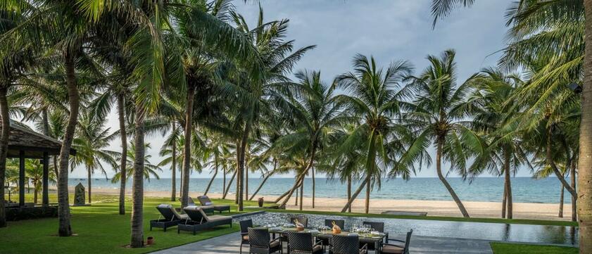 Four Seasons Resort the Nam Hai Terrasse