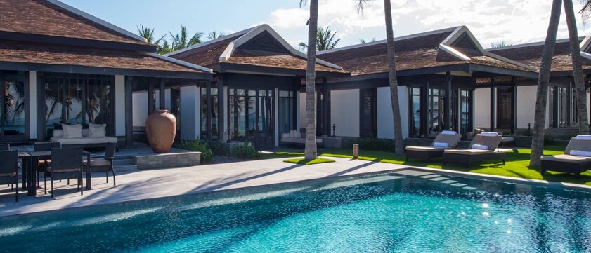 Four Seasons Resort the Nam Hai Pool