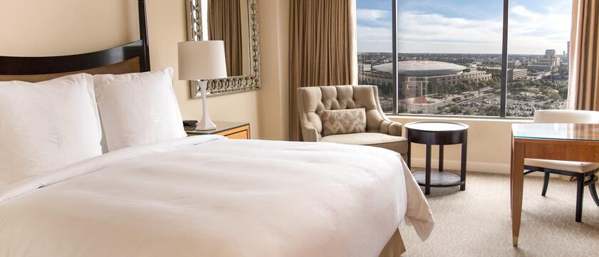 Four Seasons Hotel Zimmeransicht