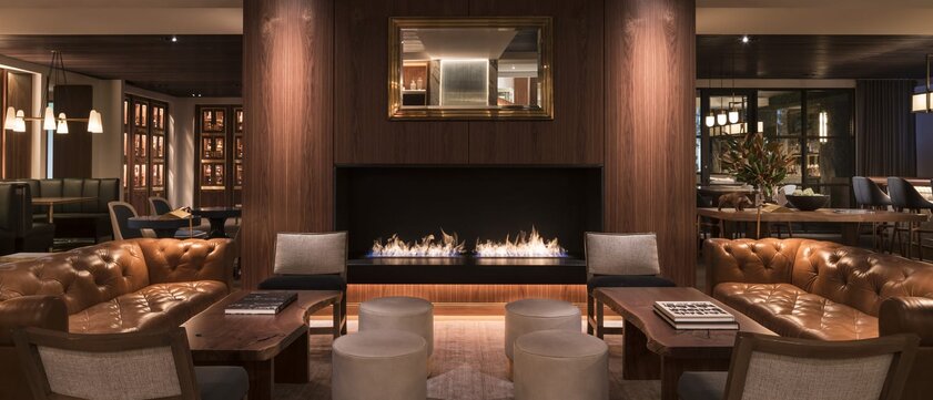 Four Seasons Hotel Lobby