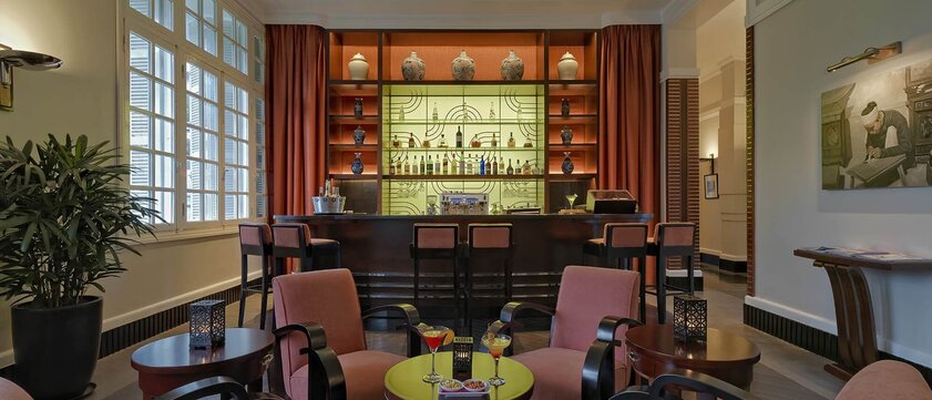 Azerai la Residence Hue Bar