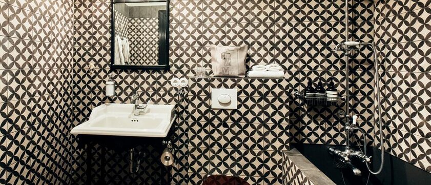 Skalakot Hotel Badezimmer