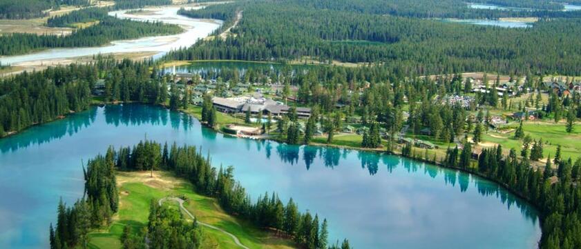 The Fairmont Jasper Park Lodge Luftaufnahme