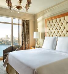 Four Seasons Hotel Cairo at Nile Plaza Doppelzimmer