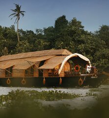 Spice Coast Cruise Schiff