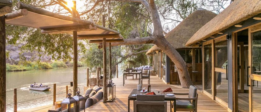 Serra Cafema Camp Restaurant