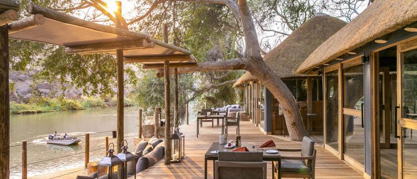 Serra Cafema Camp Restaurant