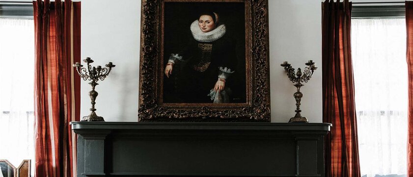 Mouton Plantation Kamin mit Gemaelde