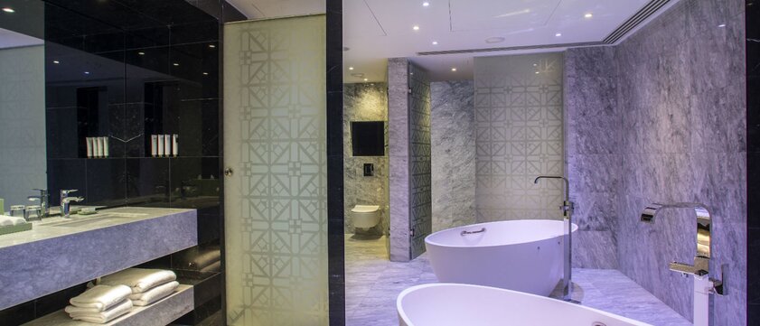 Parklane Zypern Badezimmer