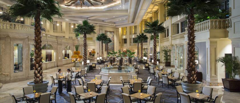 The Peninsula Hotel Empfangsbereich