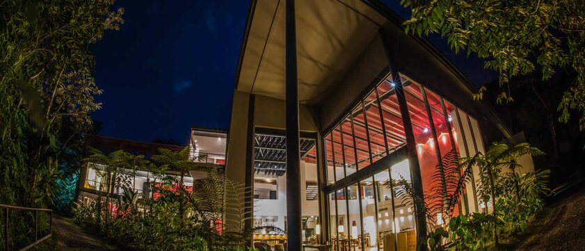 Mashpi Logde Außenansicht