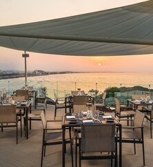 Crowne Plaza Muscat Terrasse