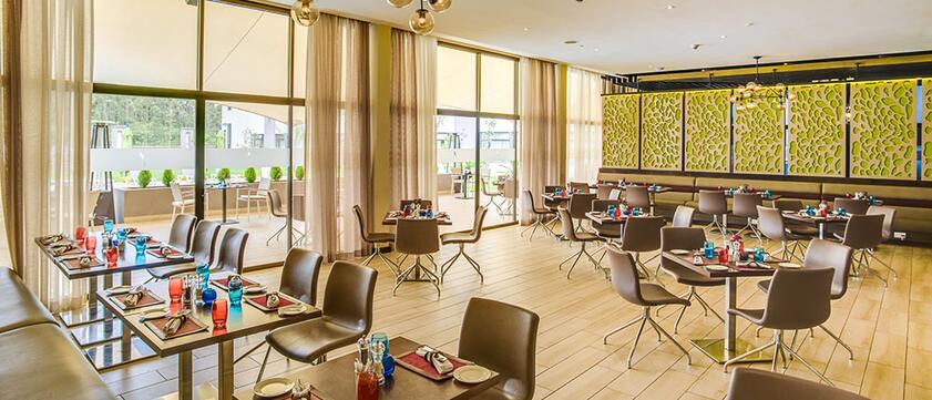 Tamarind Tree Hotel Restaurant