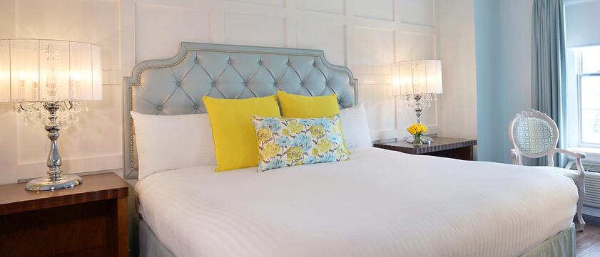 Queens Landing  Zimmer