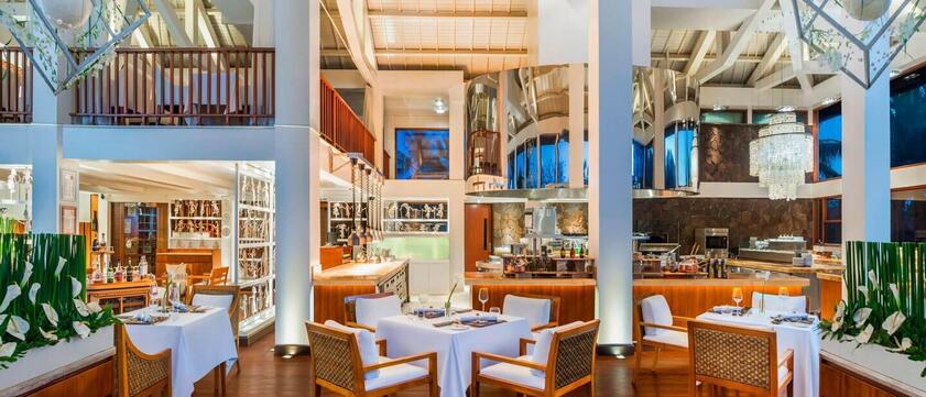 The St. Regis Bali Resort Restaurant