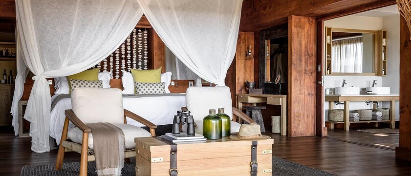 Sanctuary Chiefs Camp Luxury Suite