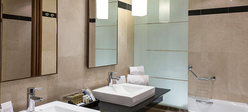 Eurostars La Reconquista Badezimmer