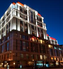 Hilton Beijing Wangfujing Hotel Außenansicht