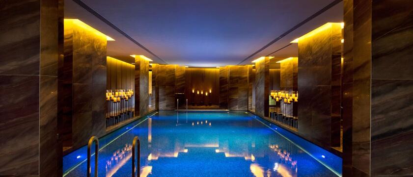 Waldorf Astoria Beijing Innenpool