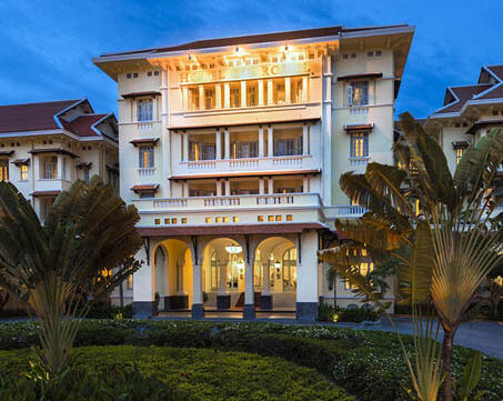 Raffles Hotel Le Royal Außenansicht