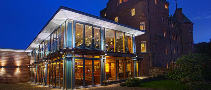 Fonab Castle Hotel Hotelansicht bei Nacht