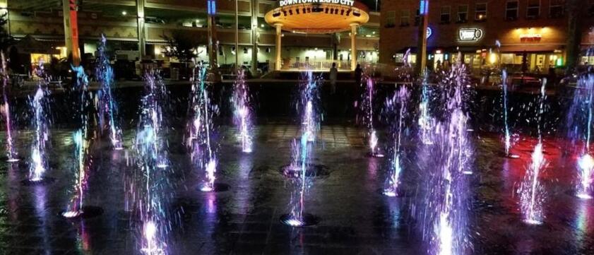 Aussenansicht - Doubletree by Hilton