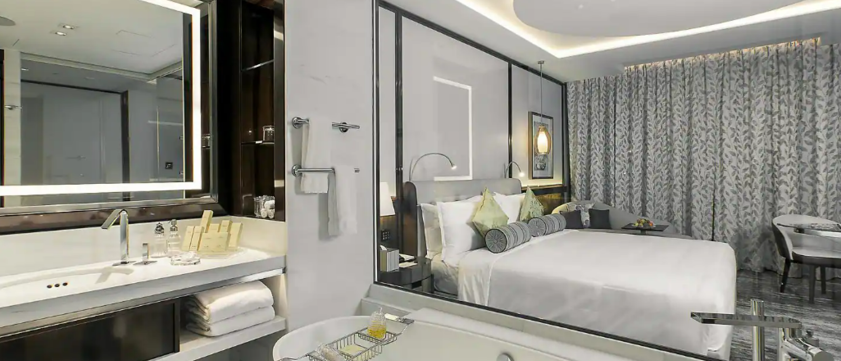 Al Faisaliah_Superior Room