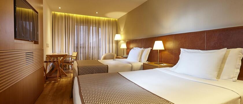 Portoba Rio Internaticional Superior Zimmer