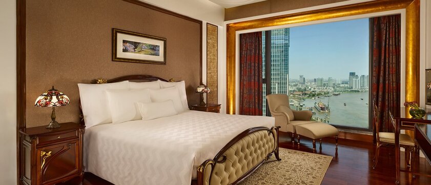 The Reverie Saigon Grand Deluxe Zimmer