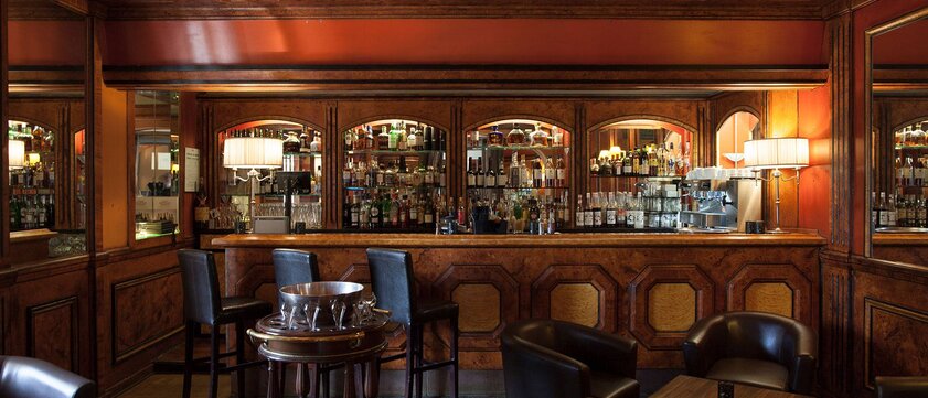 Le Vallon de Valrugues & Spa Bar