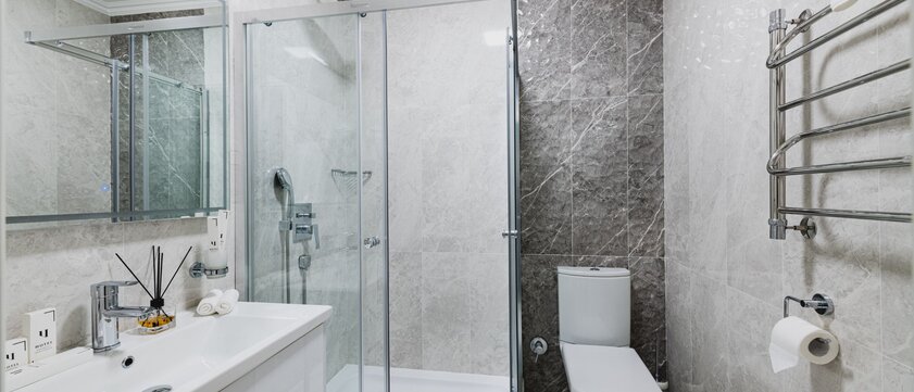 Classic Room - Bathroom